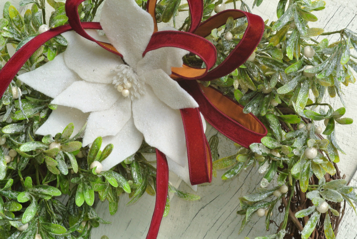 Mistletoe Christmas Wreath